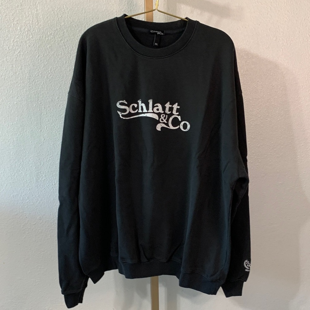 Schlatt & Co.- Black Crewneck Sweater- heavyweight- XL- NEW
